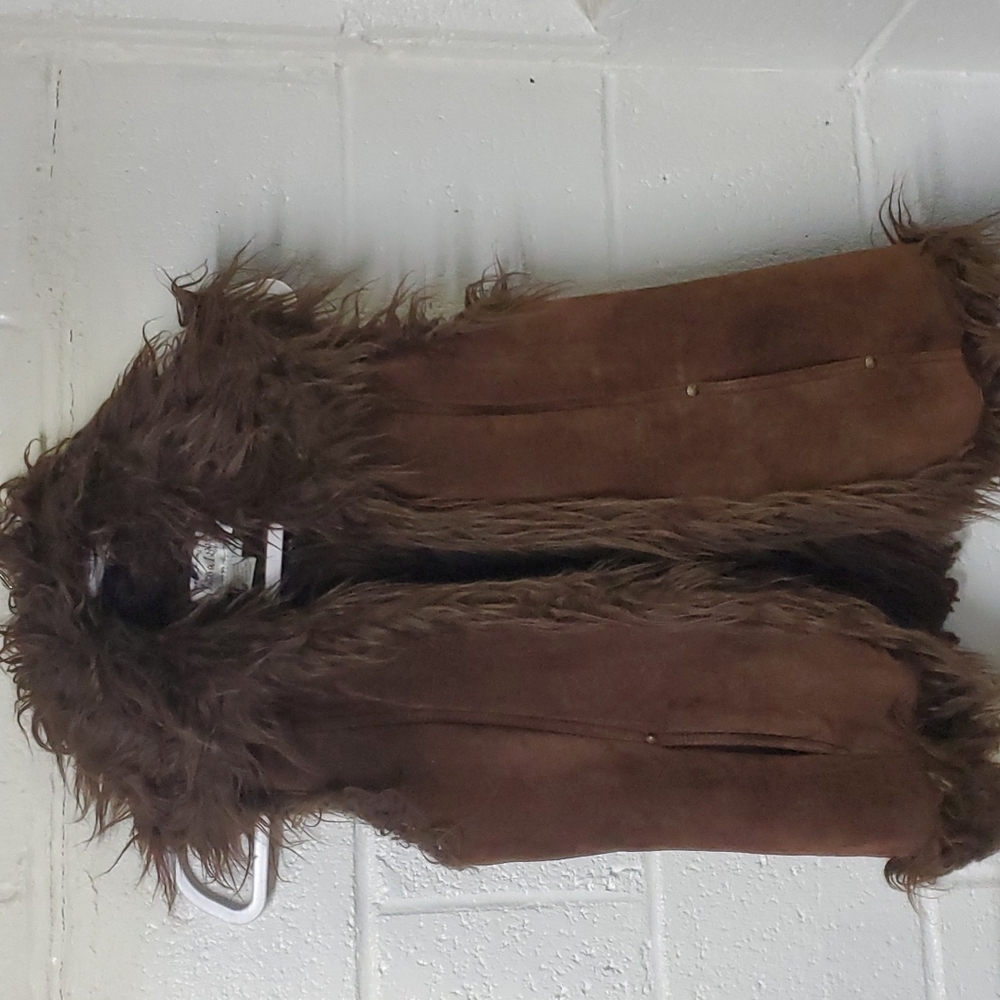 Live A Little fur and suede M vest